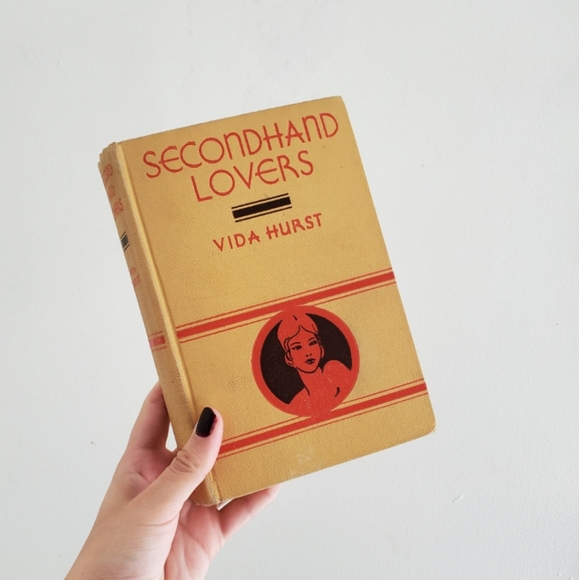 ❤SOLD❤Vintage 1930s Secondhand Lovers Hardcover